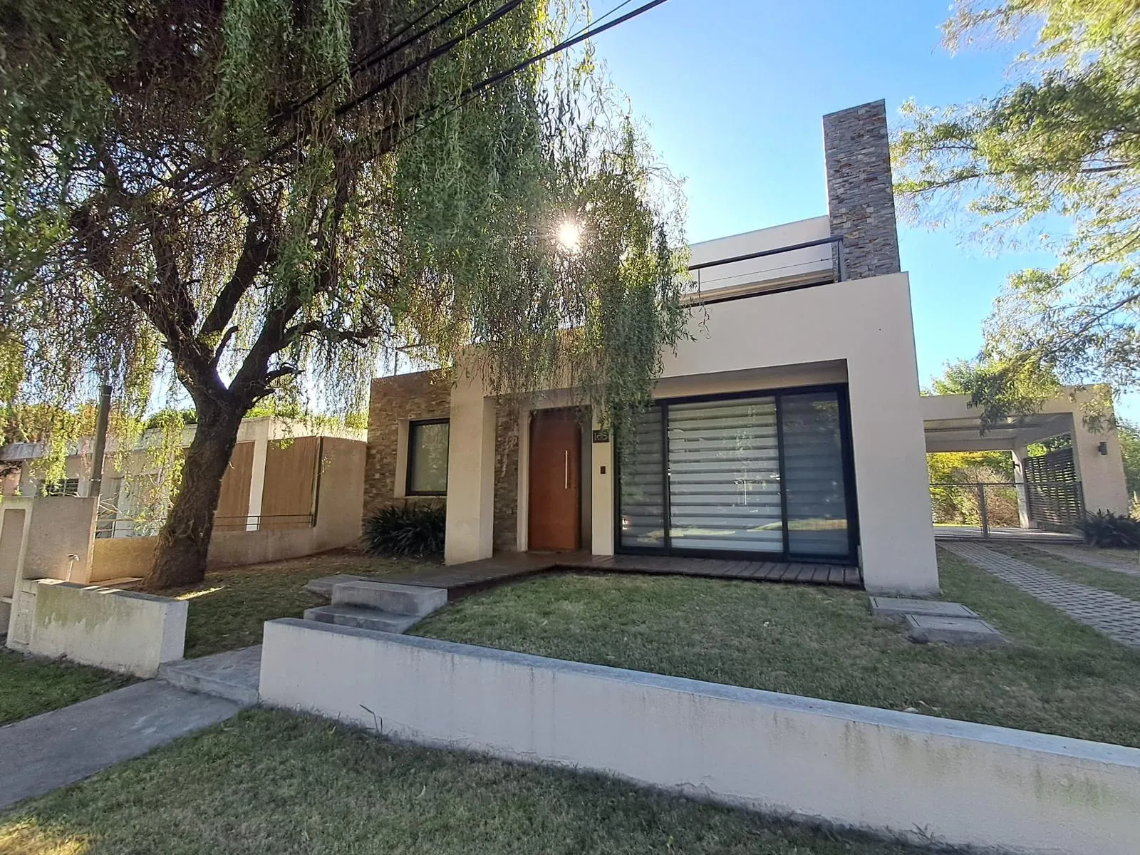 Venta Casa 3 Dormitorios a 4 Cuadras de la Rambla, Colonia del Sacramento